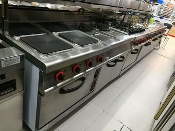 西部の台所装置のオーブン700*700*850+70mmが付いている商業ガスこんろ4バーナー